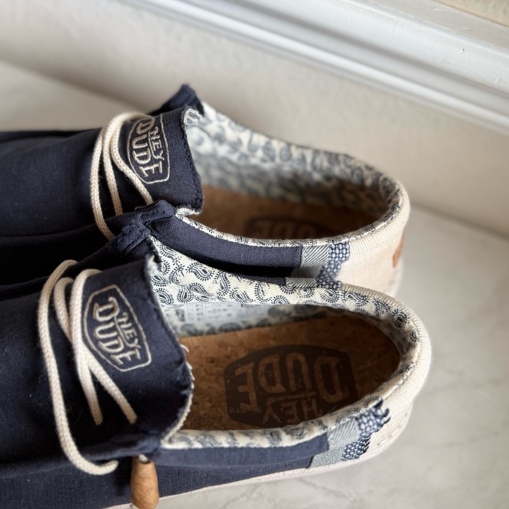 Hey Dude Men's Wally Break Stitch Slip Ons - Picture 3 of 10
